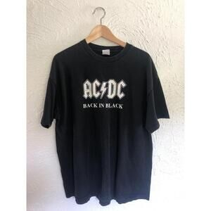 AC/DC Back In Black BAND T Shirt Black Vintage 2004 Concert T Shirt XL One sided